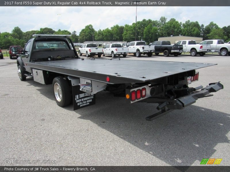 Magnetic / Medium Earth Gray 2017 Ford F550 Super Duty XL Regular Cab 4x4 Rollback Truck