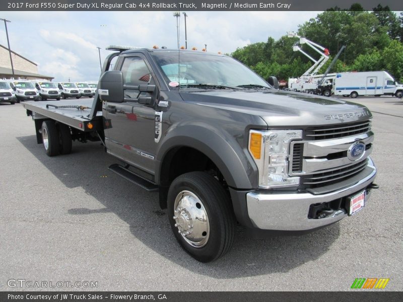 Front 3/4 View of 2017 F550 Super Duty XL Regular Cab 4x4 Rollback Truck