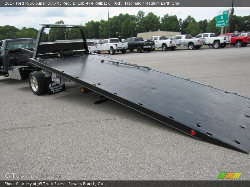 Magnetic / Medium Earth Gray 2017 Ford F550 Super Duty XL Regular Cab 4x4 Rollback Truck