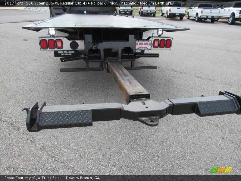 Magnetic / Medium Earth Gray 2017 Ford F550 Super Duty XL Regular Cab 4x4 Rollback Truck