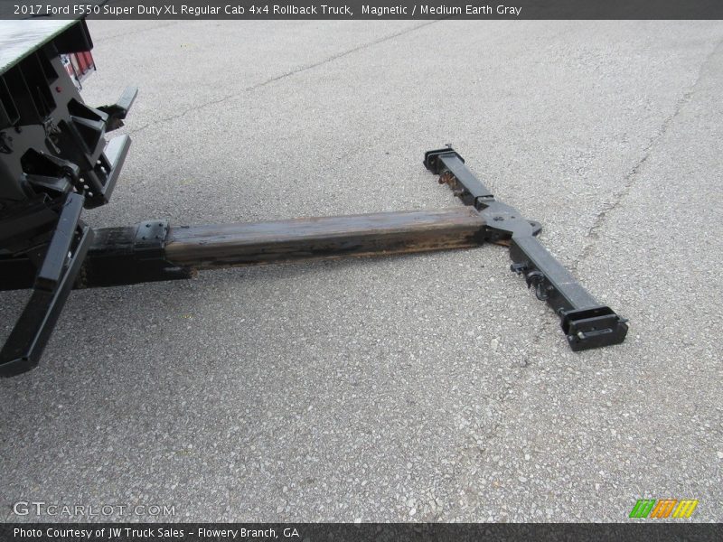 Magnetic / Medium Earth Gray 2017 Ford F550 Super Duty XL Regular Cab 4x4 Rollback Truck