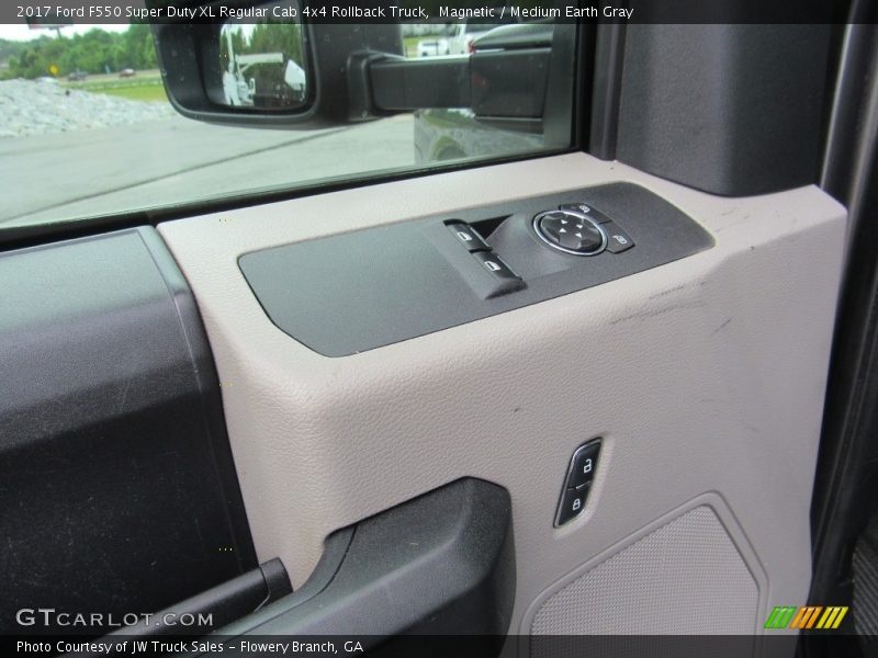 Magnetic / Medium Earth Gray 2017 Ford F550 Super Duty XL Regular Cab 4x4 Rollback Truck