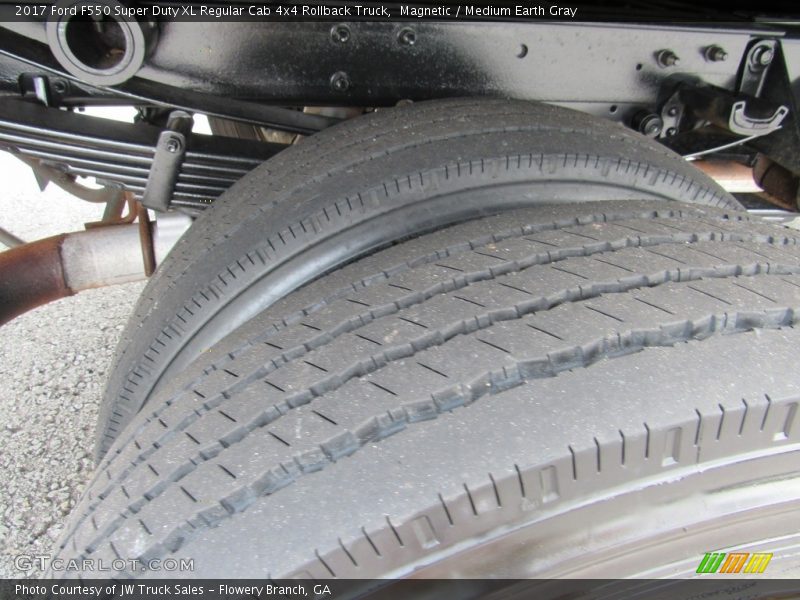 Magnetic / Medium Earth Gray 2017 Ford F550 Super Duty XL Regular Cab 4x4 Rollback Truck