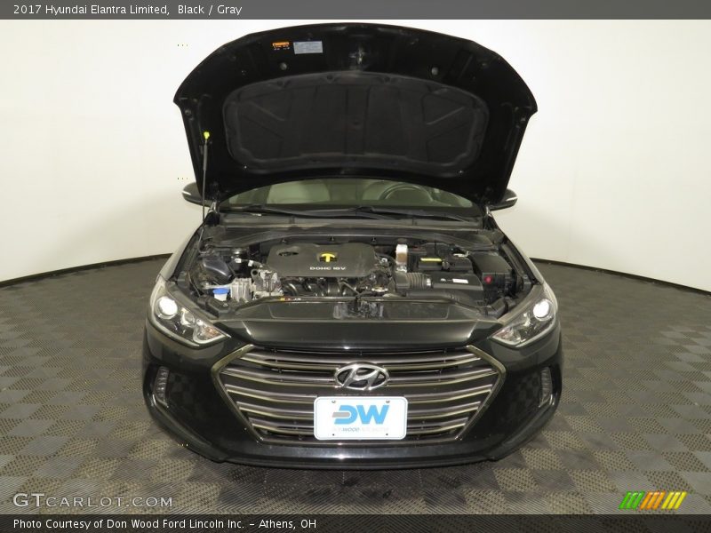 Black / Gray 2017 Hyundai Elantra Limited