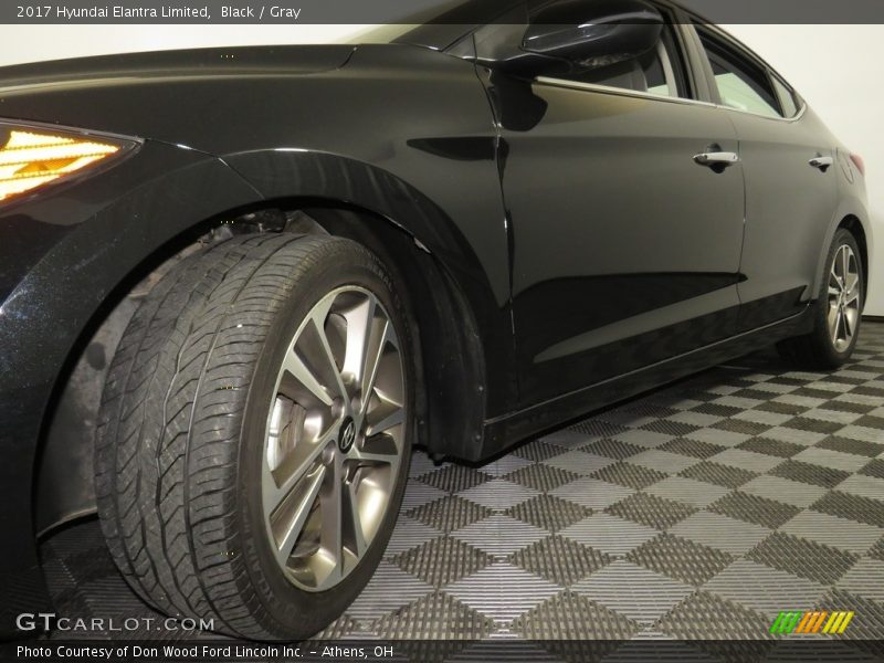 Black / Gray 2017 Hyundai Elantra Limited