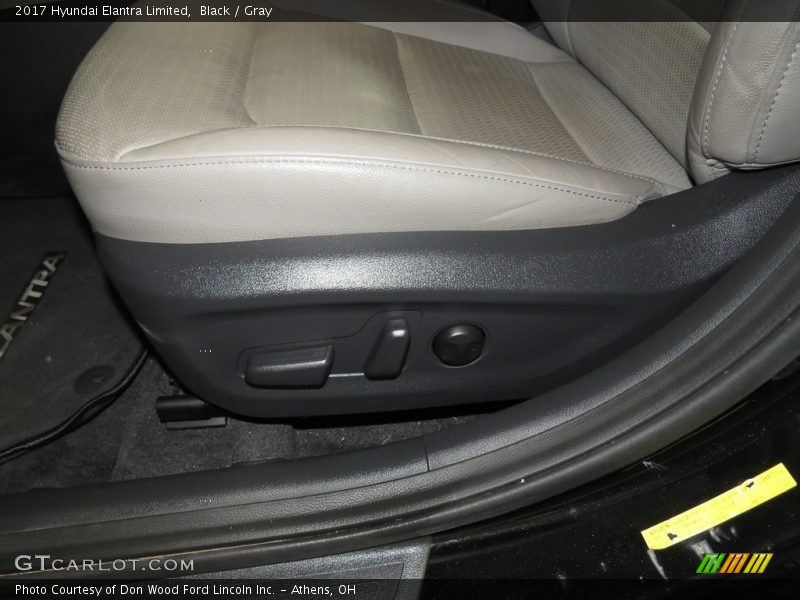 Black / Gray 2017 Hyundai Elantra Limited