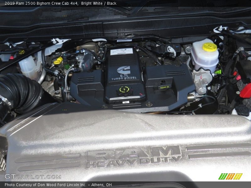 Bright White / Black 2019 Ram 2500 Bighorn Crew Cab 4x4