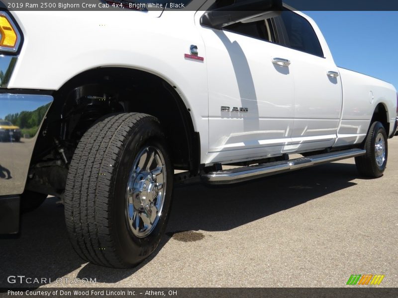 Bright White / Black 2019 Ram 2500 Bighorn Crew Cab 4x4
