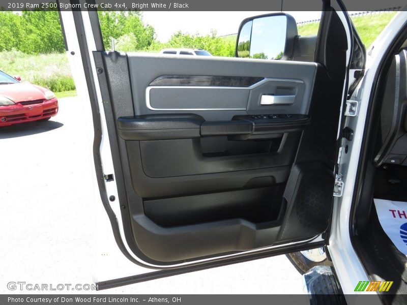 Bright White / Black 2019 Ram 2500 Bighorn Crew Cab 4x4