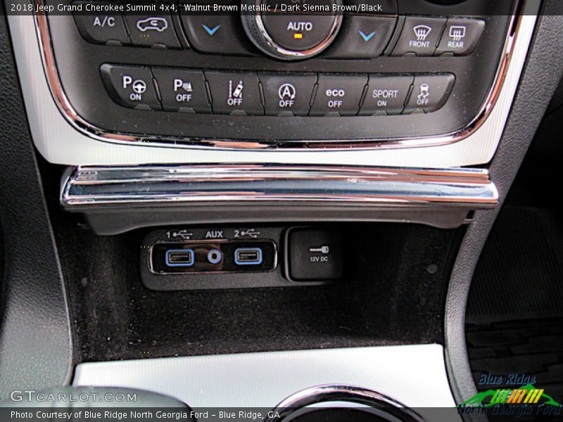 Walnut Brown Metallic / Dark Sienna Brown/Black 2018 Jeep Grand Cherokee Summit 4x4