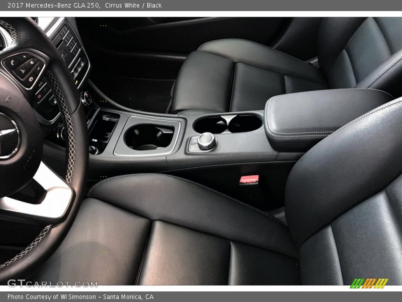 Cirrus White / Black 2017 Mercedes-Benz GLA 250