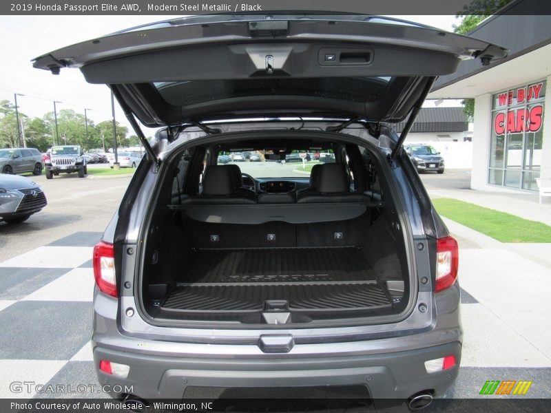 Modern Steel Metallic / Black 2019 Honda Passport Elite AWD