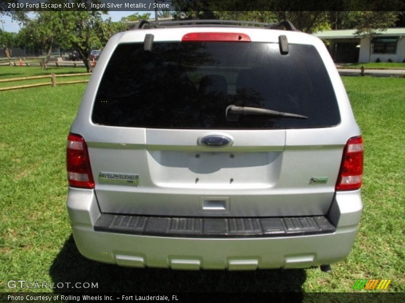 Ingot Silver Metallic / Stone 2010 Ford Escape XLT V6
