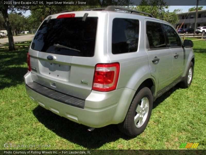 Ingot Silver Metallic / Stone 2010 Ford Escape XLT V6