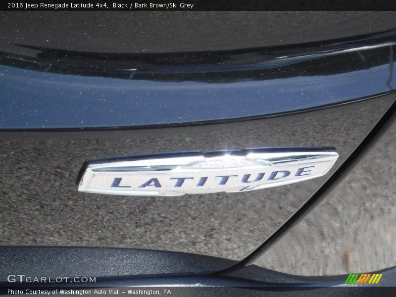 Black / Bark Brown/Ski Grey 2016 Jeep Renegade Latitude 4x4