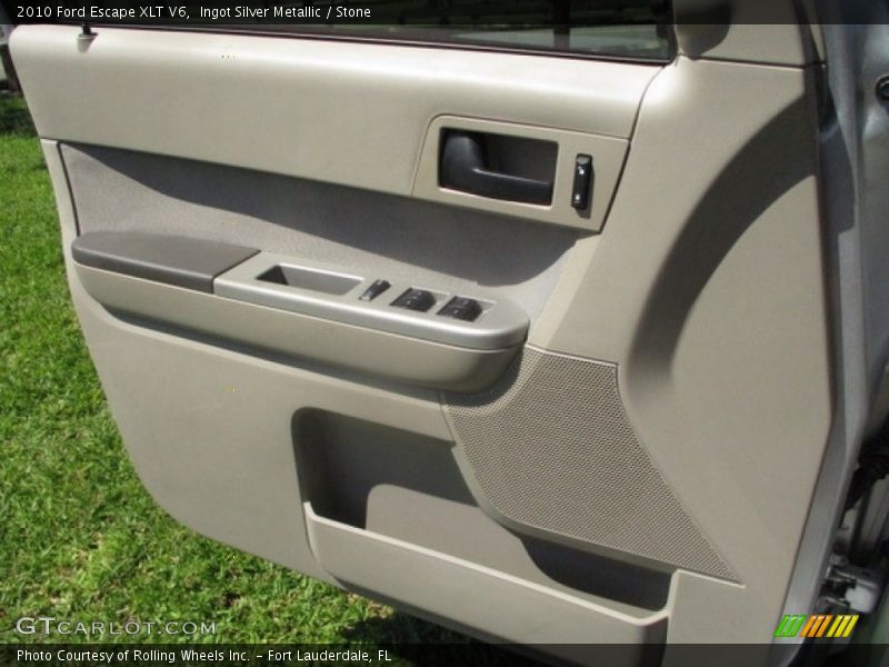 Ingot Silver Metallic / Stone 2010 Ford Escape XLT V6
