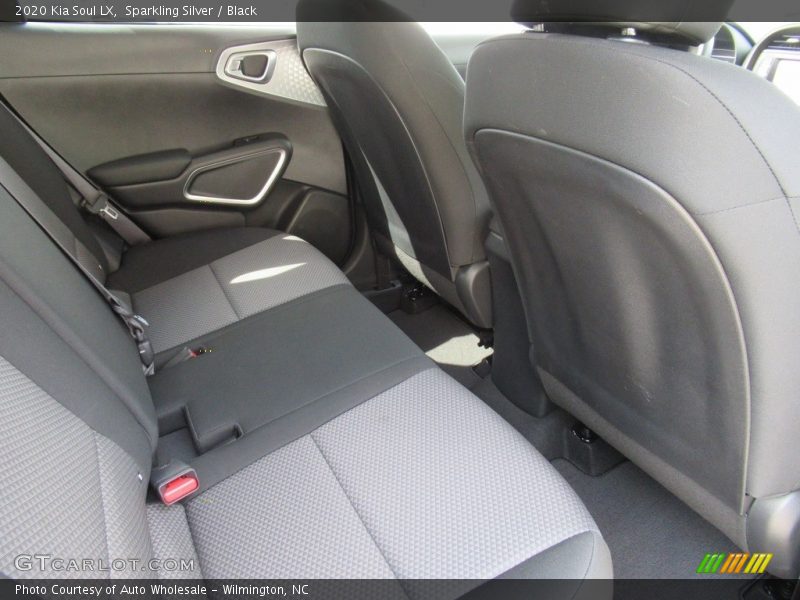 Sparkling Silver / Black 2020 Kia Soul LX
