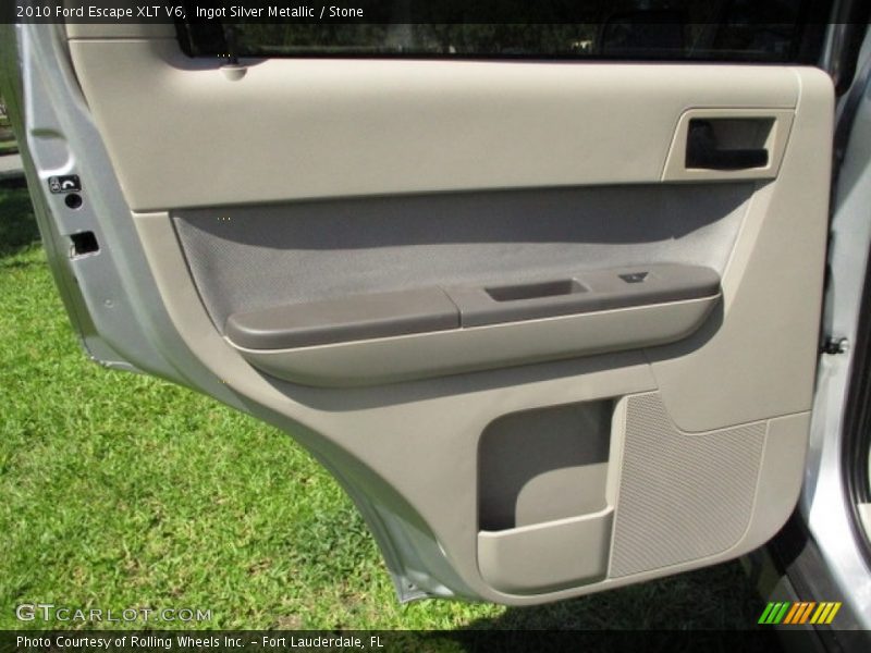 Ingot Silver Metallic / Stone 2010 Ford Escape XLT V6
