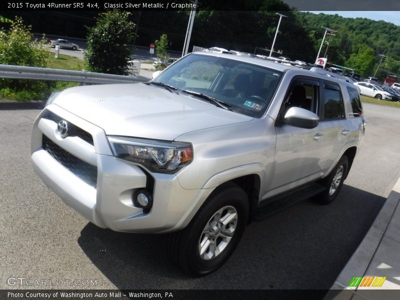 Classic Silver Metallic / Graphite 2015 Toyota 4Runner SR5 4x4