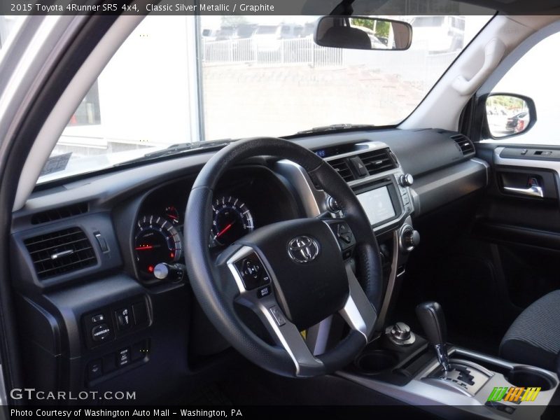 Classic Silver Metallic / Graphite 2015 Toyota 4Runner SR5 4x4