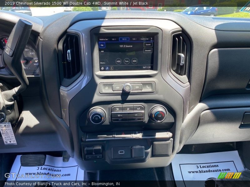 Summit White / Jet Black 2019 Chevrolet Silverado 1500 WT Double Cab 4WD