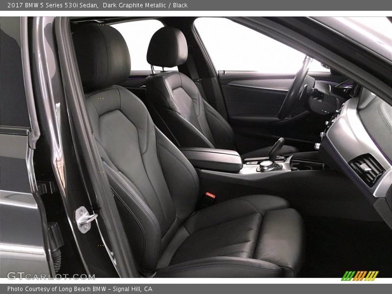Dark Graphite Metallic / Black 2017 BMW 5 Series 530i Sedan