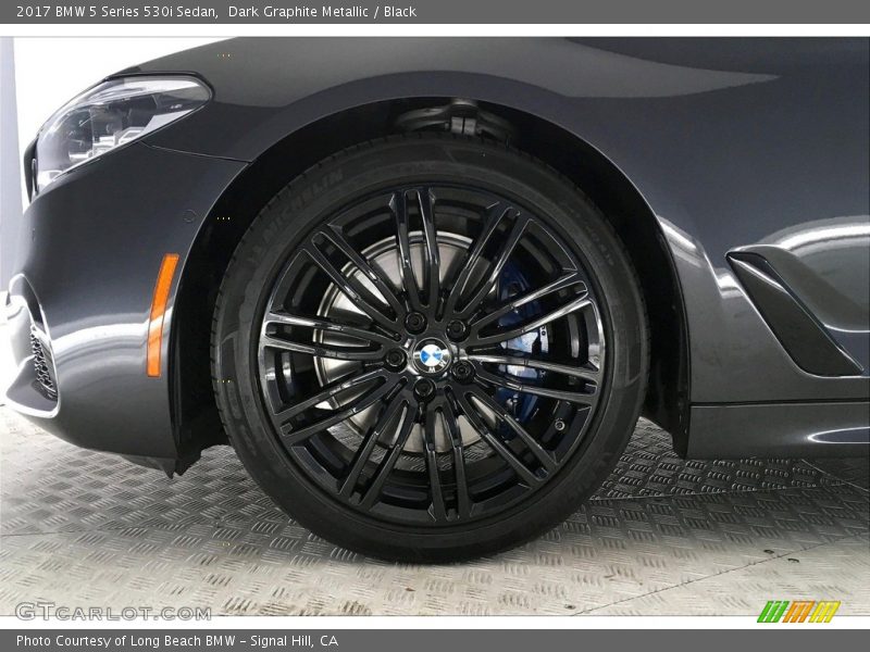 Dark Graphite Metallic / Black 2017 BMW 5 Series 530i Sedan