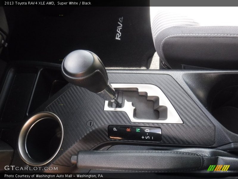 Super White / Black 2013 Toyota RAV4 XLE AWD