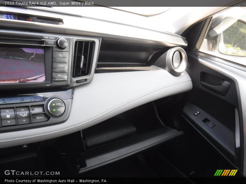 Super White / Black 2013 Toyota RAV4 XLE AWD