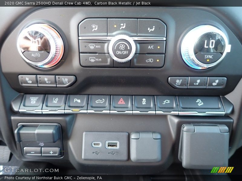 Carbon Black Metallic / Jet Black 2020 GMC Sierra 2500HD Denali Crew Cab 4WD