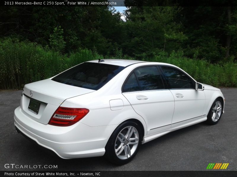 Polar White / Almond/Mocha 2013 Mercedes-Benz C 250 Sport