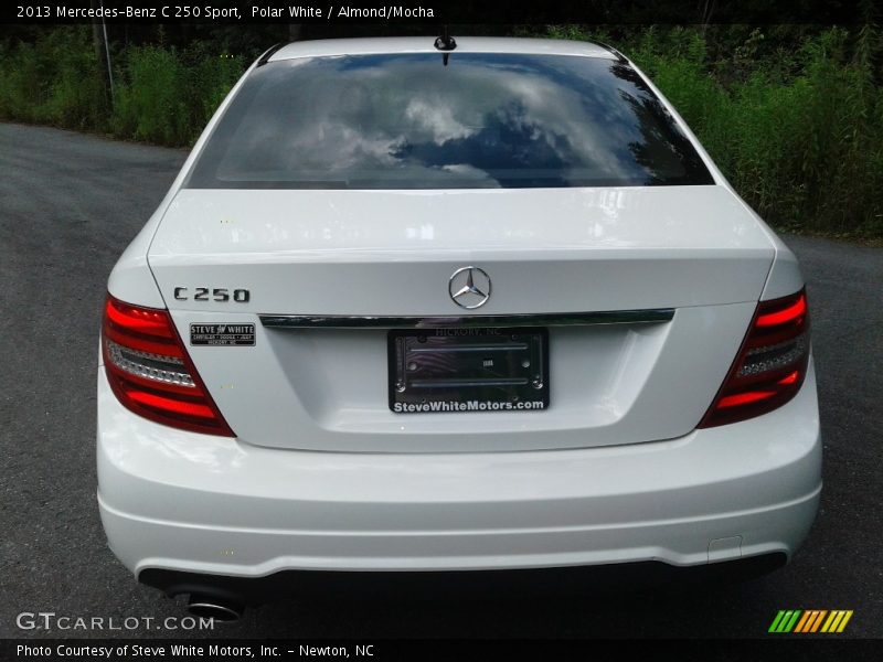 Polar White / Almond/Mocha 2013 Mercedes-Benz C 250 Sport