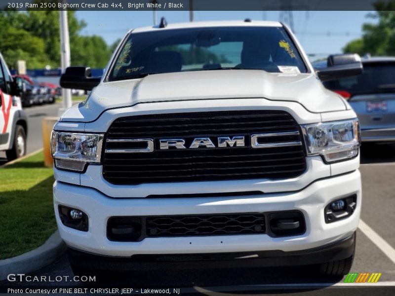 Bright White / Black 2019 Ram 2500 Bighorn Crew Cab 4x4