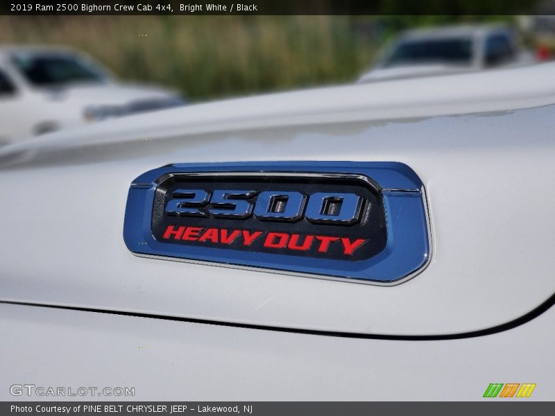 Bright White / Black 2019 Ram 2500 Bighorn Crew Cab 4x4