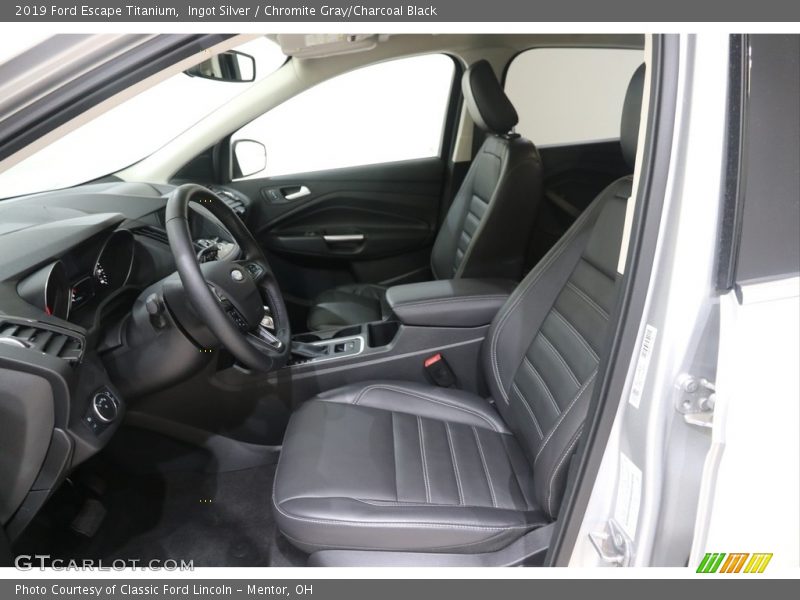 Ingot Silver / Chromite Gray/Charcoal Black 2019 Ford Escape Titanium