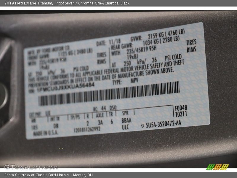 Ingot Silver / Chromite Gray/Charcoal Black 2019 Ford Escape Titanium