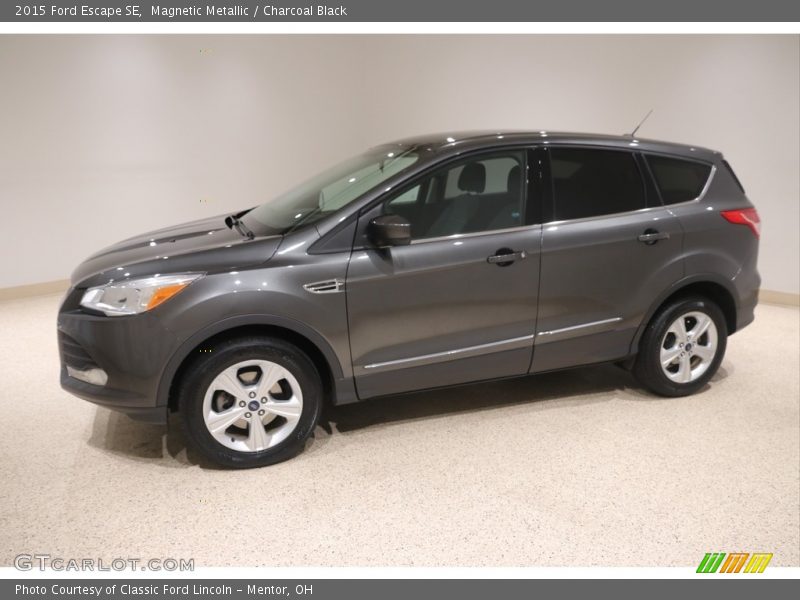 Magnetic Metallic / Charcoal Black 2015 Ford Escape SE