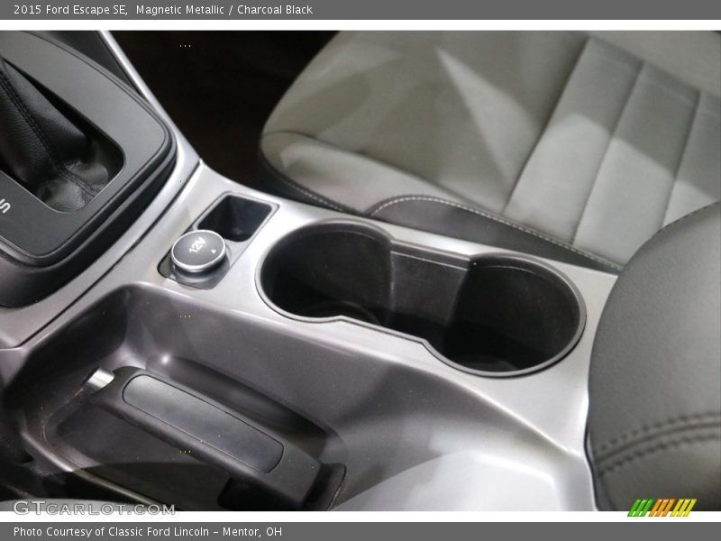 Magnetic Metallic / Charcoal Black 2015 Ford Escape SE