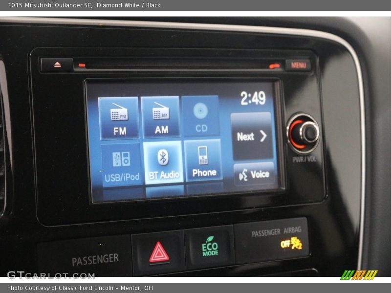 Controls of 2015 Outlander SE