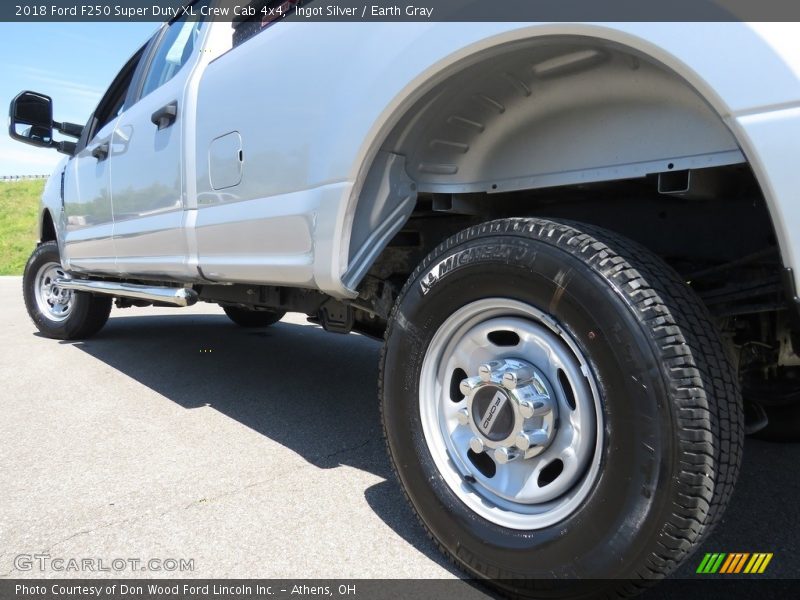 Ingot Silver / Earth Gray 2018 Ford F250 Super Duty XL Crew Cab 4x4
