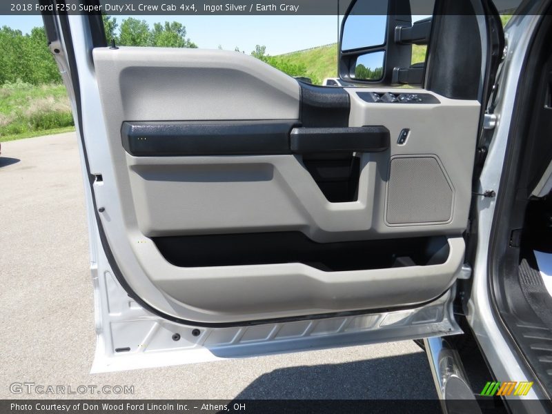 Ingot Silver / Earth Gray 2018 Ford F250 Super Duty XL Crew Cab 4x4