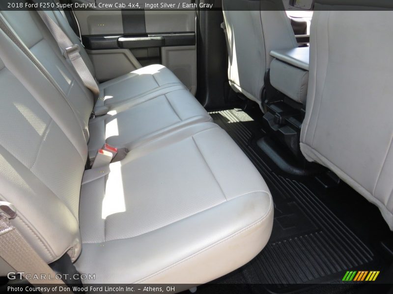 Ingot Silver / Earth Gray 2018 Ford F250 Super Duty XL Crew Cab 4x4