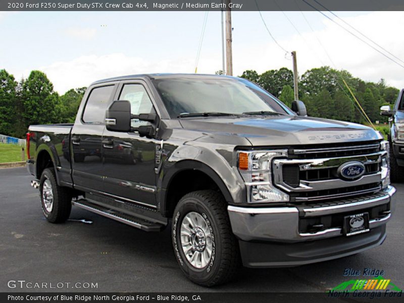 Magnetic / Medium Earth Gray 2020 Ford F250 Super Duty STX Crew Cab 4x4