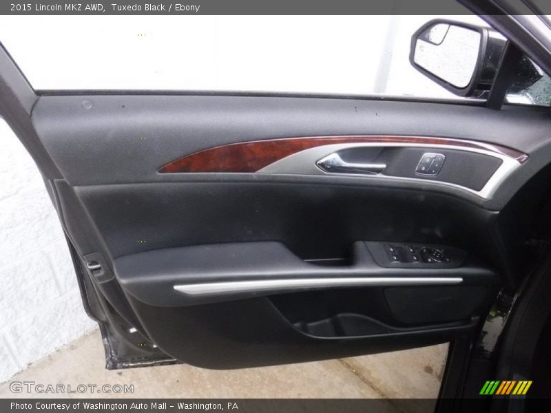 Door Panel of 2015 MKZ AWD