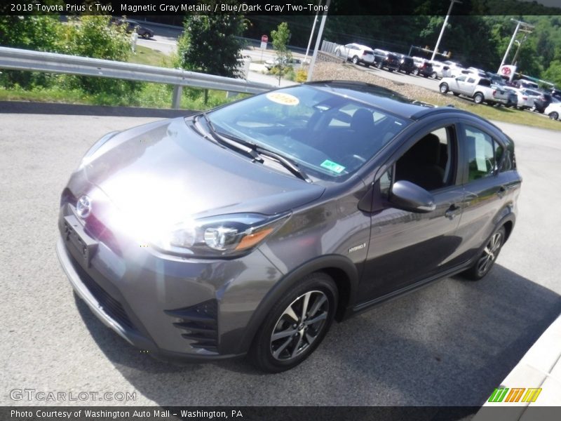 Magnetic Gray Metallic / Blue/Dark Gray Two-Tone 2018 Toyota Prius c Two