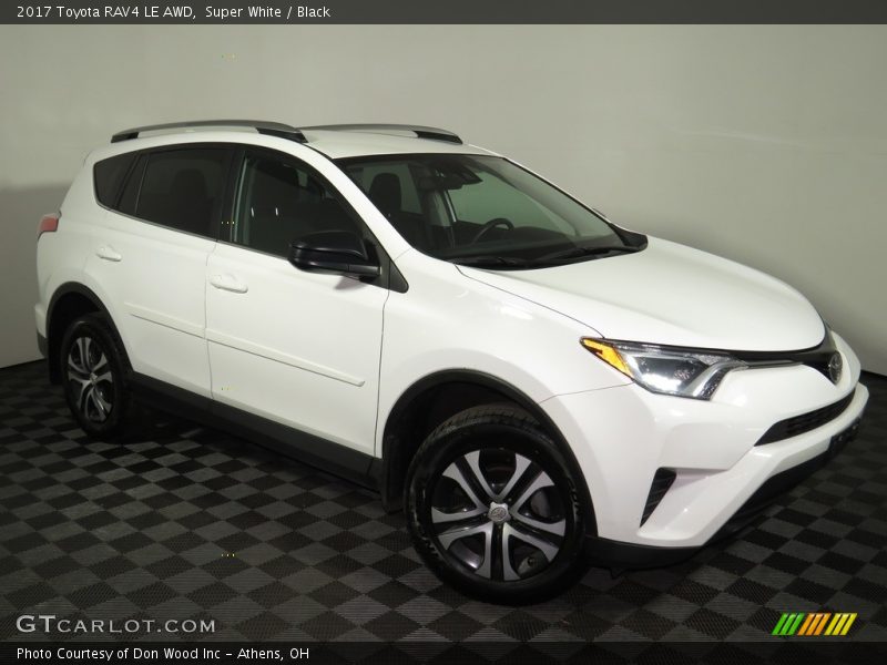 Super White / Black 2017 Toyota RAV4 LE AWD