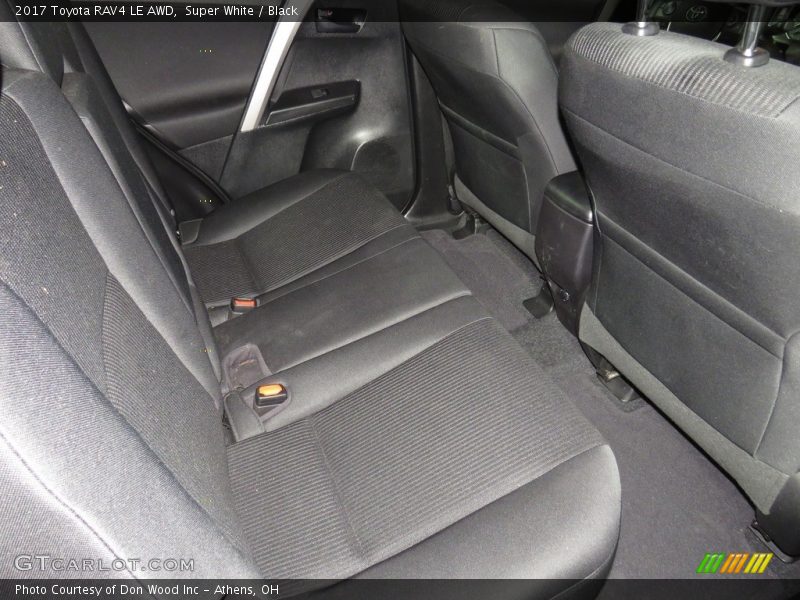 Super White / Black 2017 Toyota RAV4 LE AWD