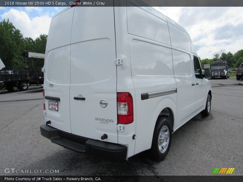 Glacier White / Gray 2018 Nissan NV 2500 HD S Cargo