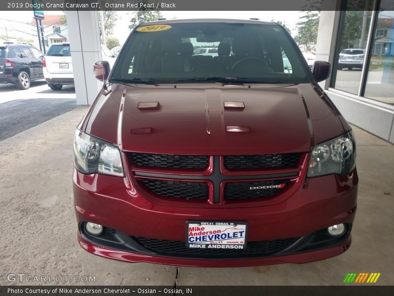 Octane Red Pearl / Black 2019 Dodge Grand Caravan GT