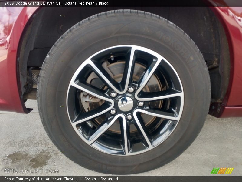 Octane Red Pearl / Black 2019 Dodge Grand Caravan GT